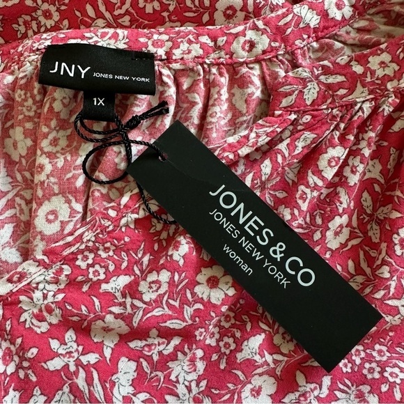 Jones New York Pink Prairie Flowy Summer Top White Flowers, 1X - Picture 3 of 10